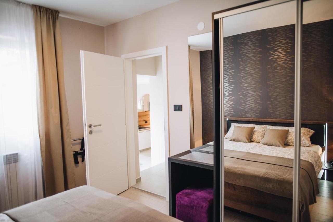 Stay In The Very Heart Of Porec - 50M To The Beach Exteriér fotografie