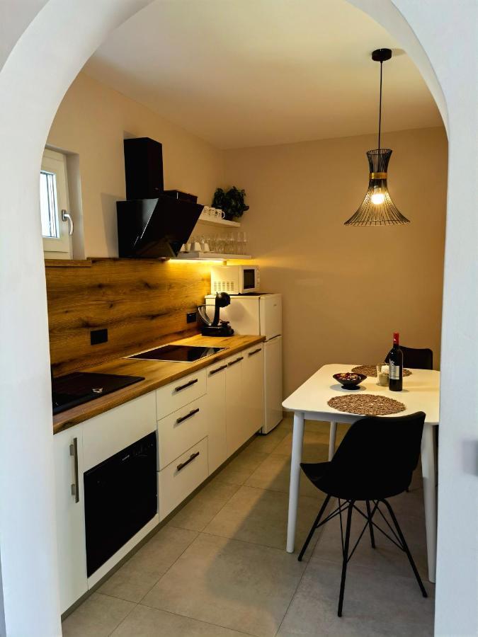 Stay In The Very Heart Of Porec - 50M To The Beach Exteriér fotografie