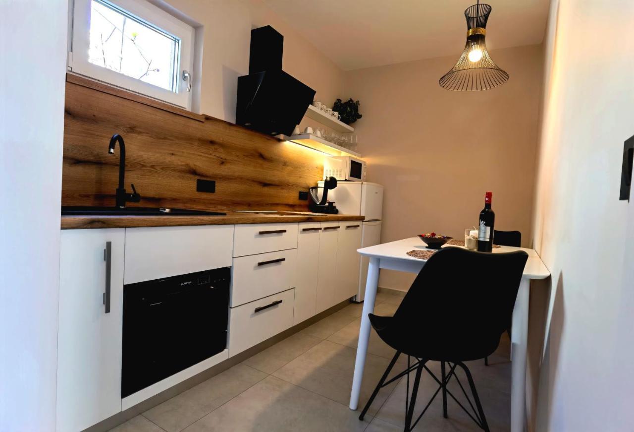 Stay In The Very Heart Of Porec - 50M To The Beach Exteriér fotografie